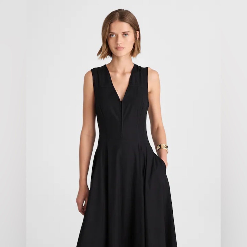 Madewell NWT V-Neck Circle Midi Dress Jet Black - Picture 2 of 9